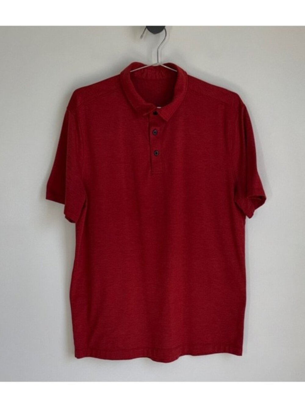 Lululemon Men’s Polo Shirt in Brick Red – Size M
